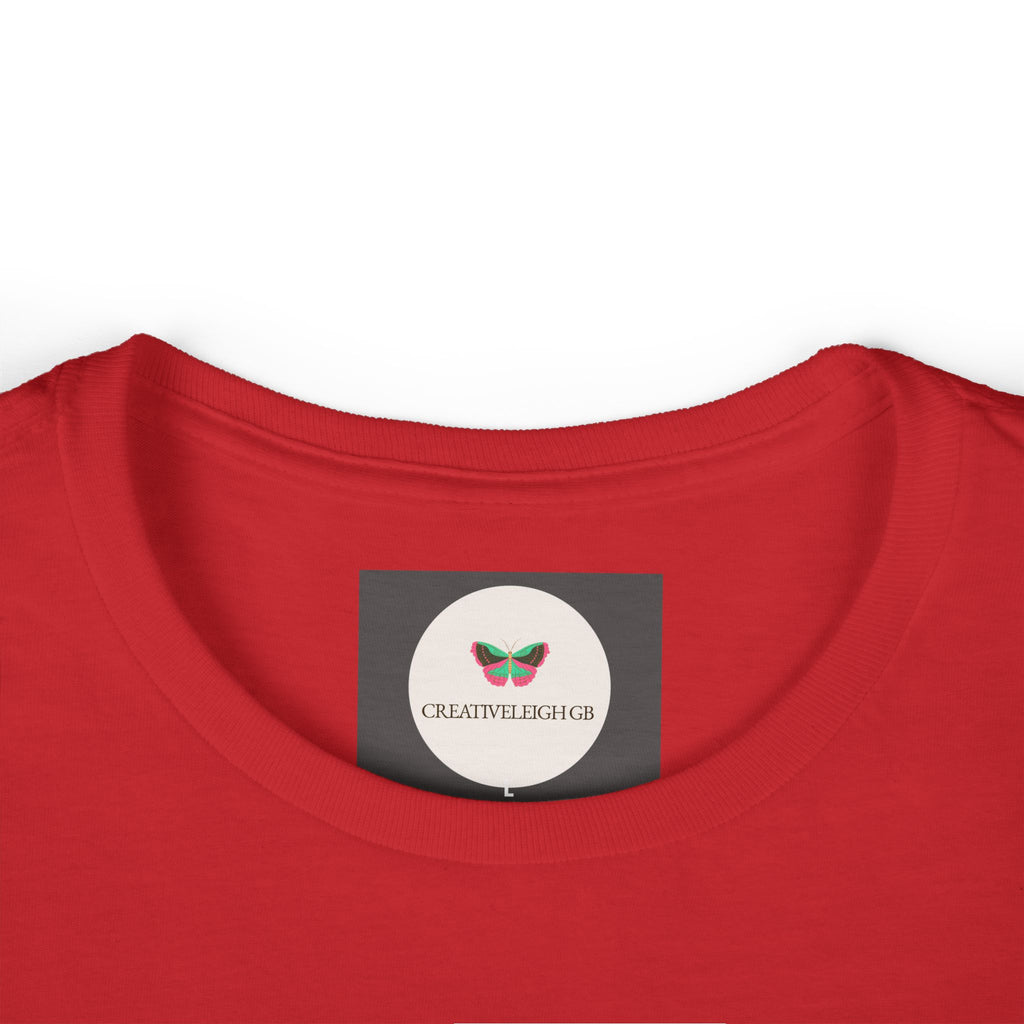 Butterfly Floral Tee — Women's Sparkle Daisy Butterfly T-Shirt