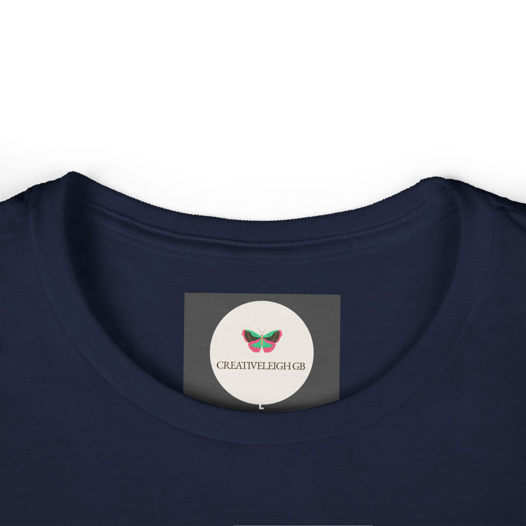 Butterfly Floral Tee — Women's Sparkle Daisy Butterfly T-Shirt