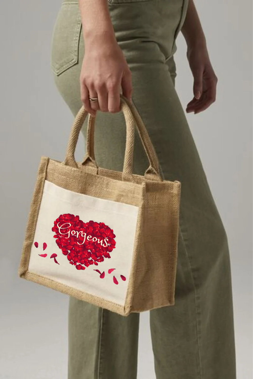 Westford Mill Cotton pocket jute gift bag: Gorgeous red rose petal heart