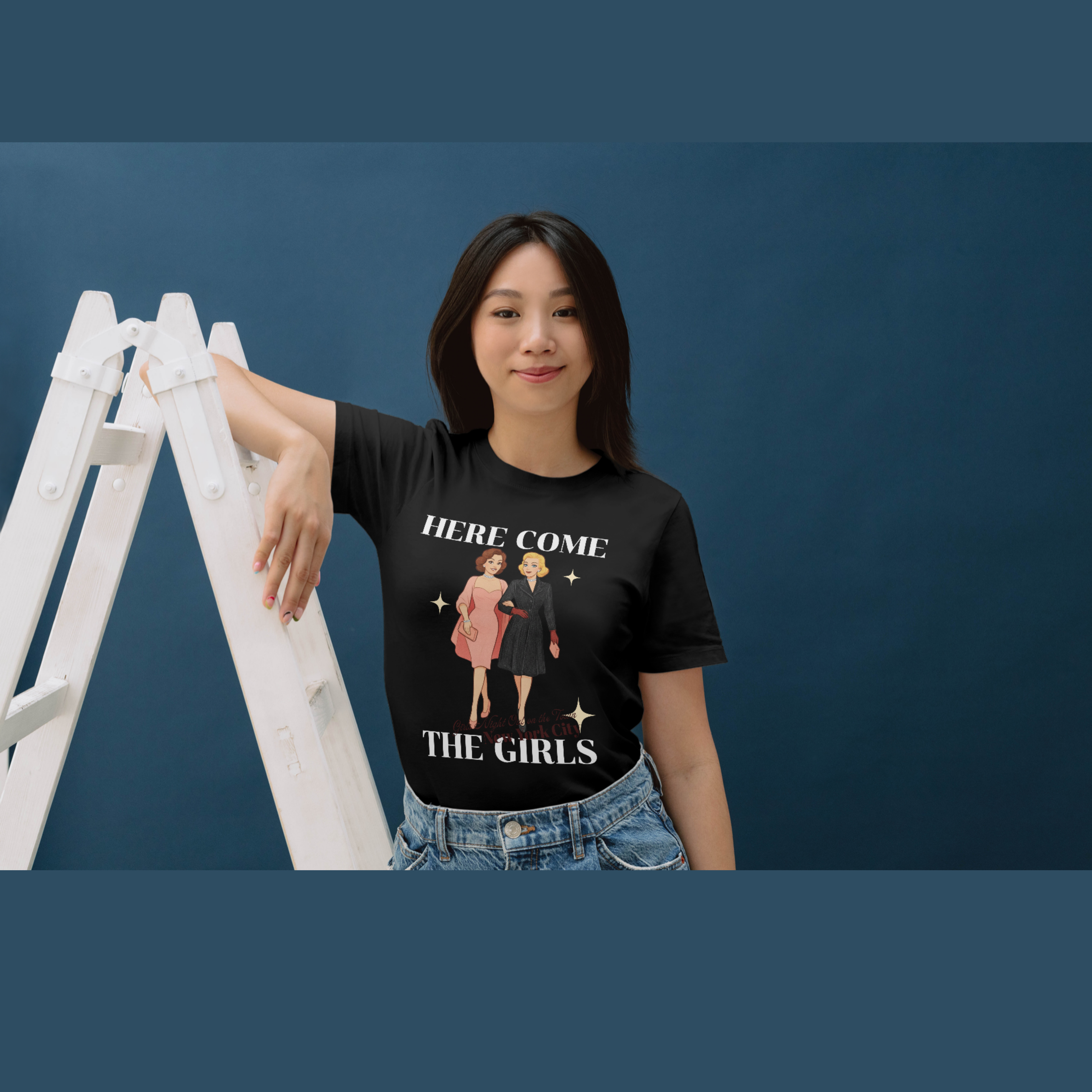 Girls' black graphic T-shirt with short sleeves and 'Here come the girls' print